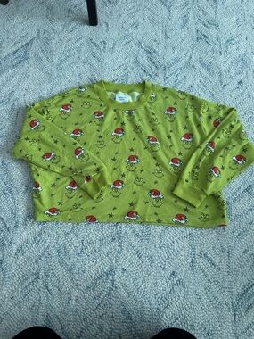 American Eagle Outfitters Lime Green Graphic Lounge Sweater